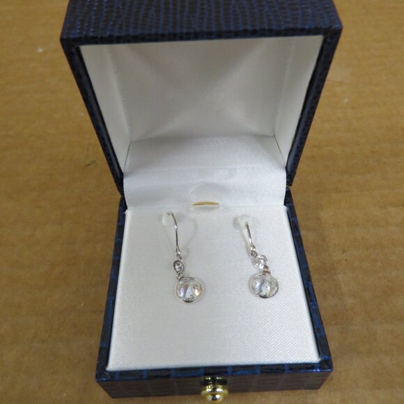 14K White Gold Hoop Dangle Earrings With CZ Gemstones 1.3 g Weight - Picture 2 of 9